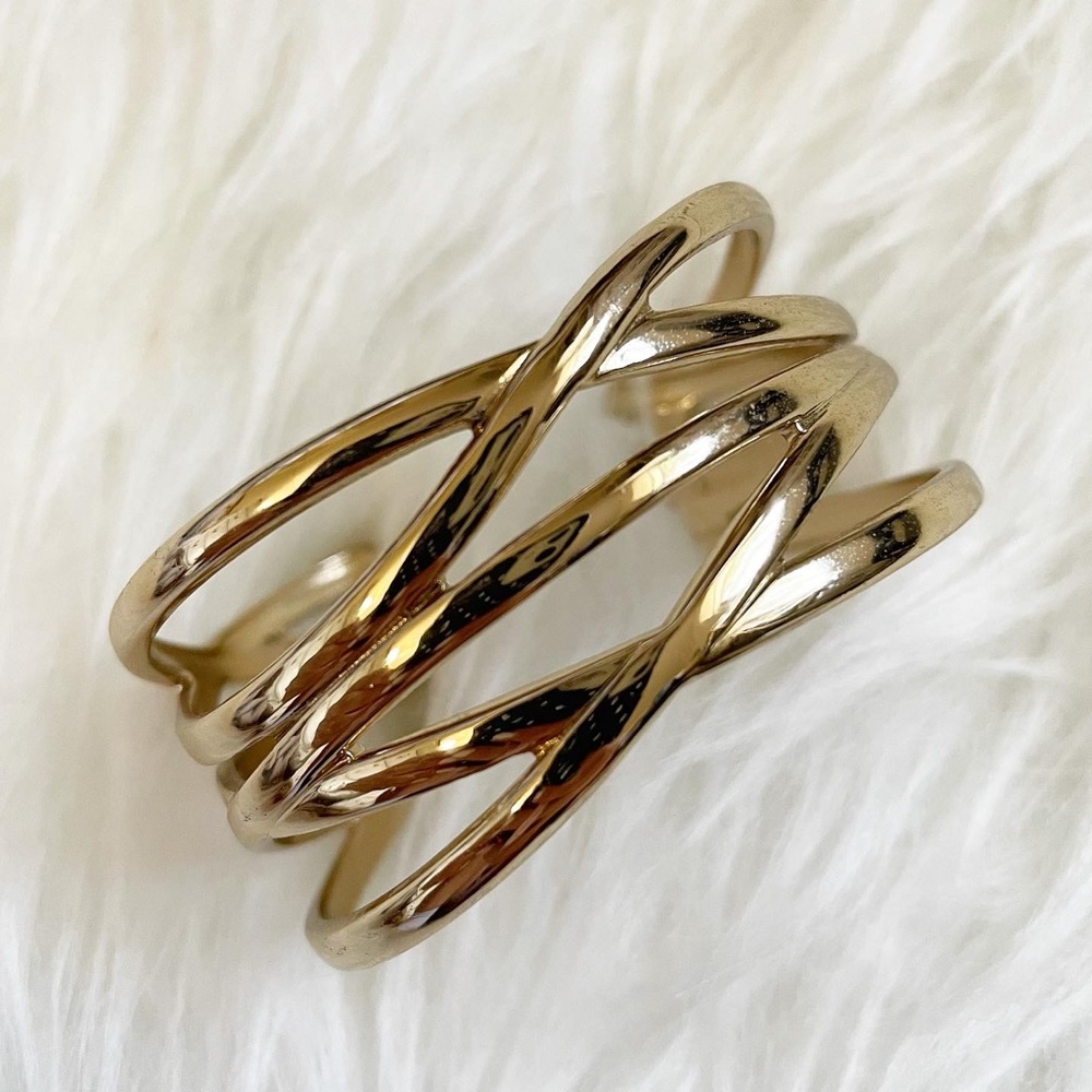 Stella & Dot Odette cuff bracelet